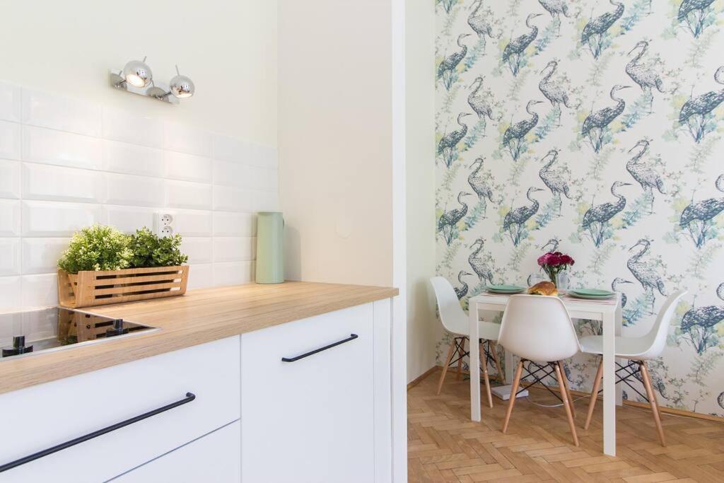 Apartamento Studio In The Historic Center Praga Exterior foto