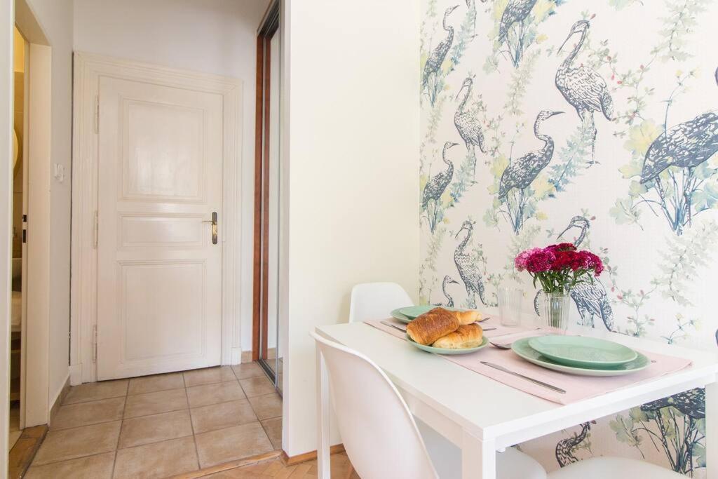 Apartamento Studio In The Historic Center Praga Exterior foto